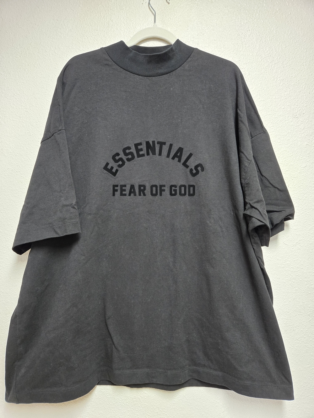 Essentials Fear of God Charcoal Black Oversized Tee